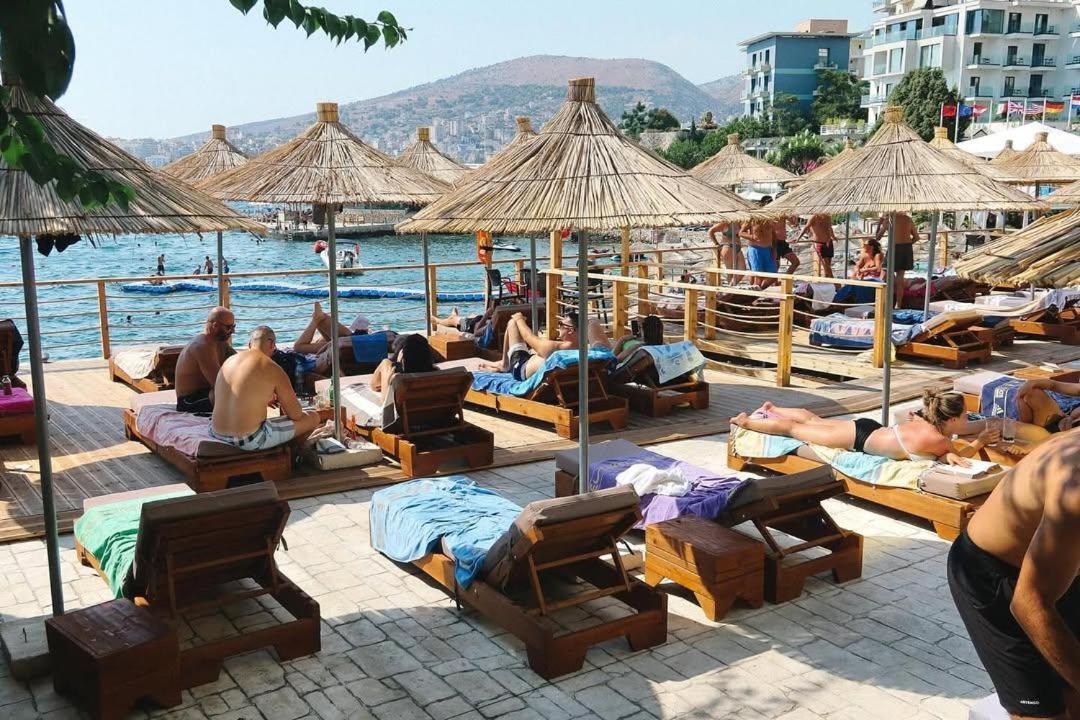 Jad * Sarandë